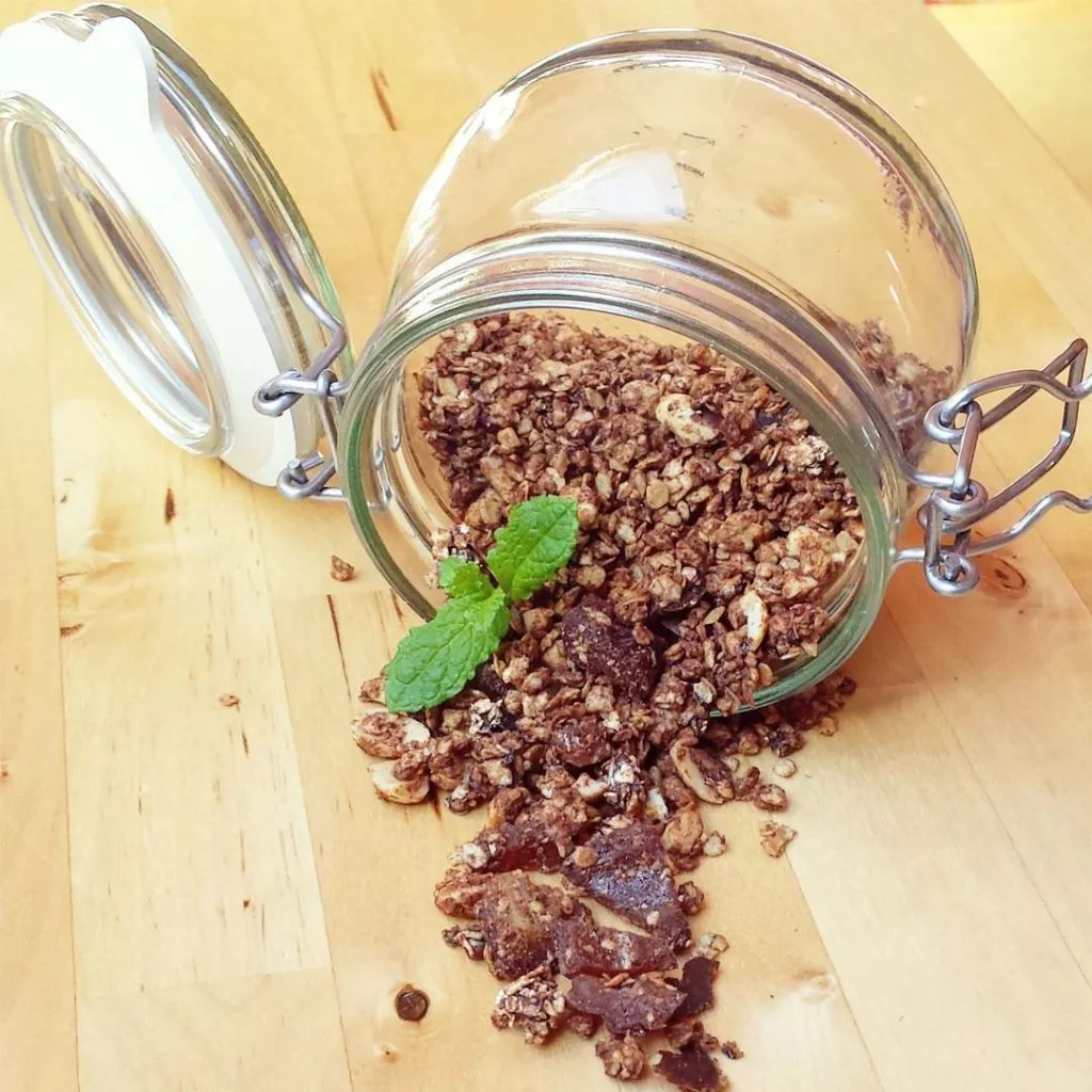 Snicker chocolade granola