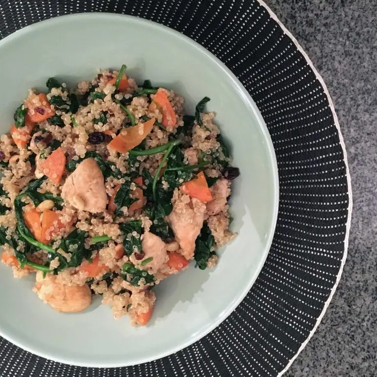 Quinoa met spinazie en wortelen