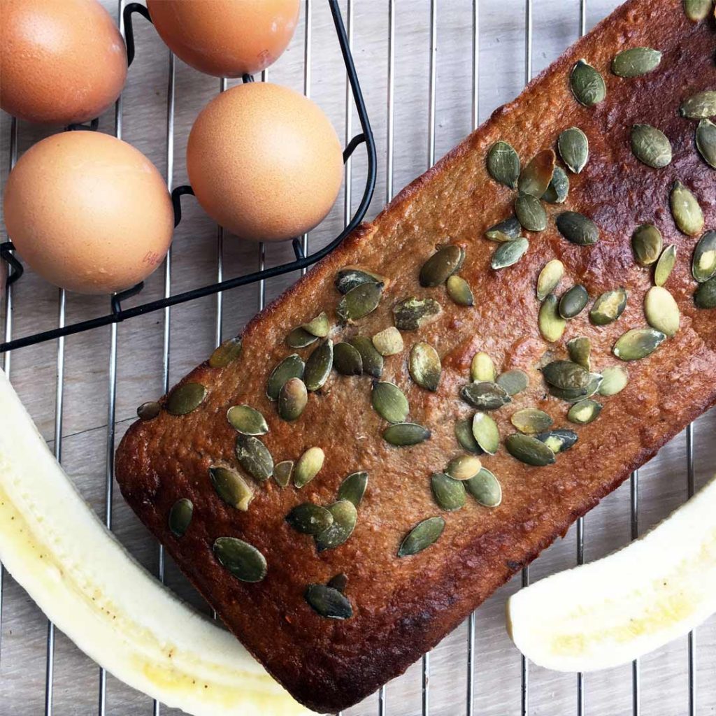 Bananenbrood met pompoenpitten
