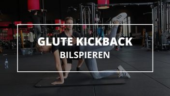 glute-kickback
