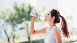 5 tips om meer te drinken tijdens warm weer