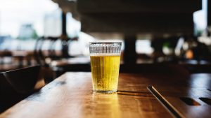 5 redenen om minder alcohol te drinken