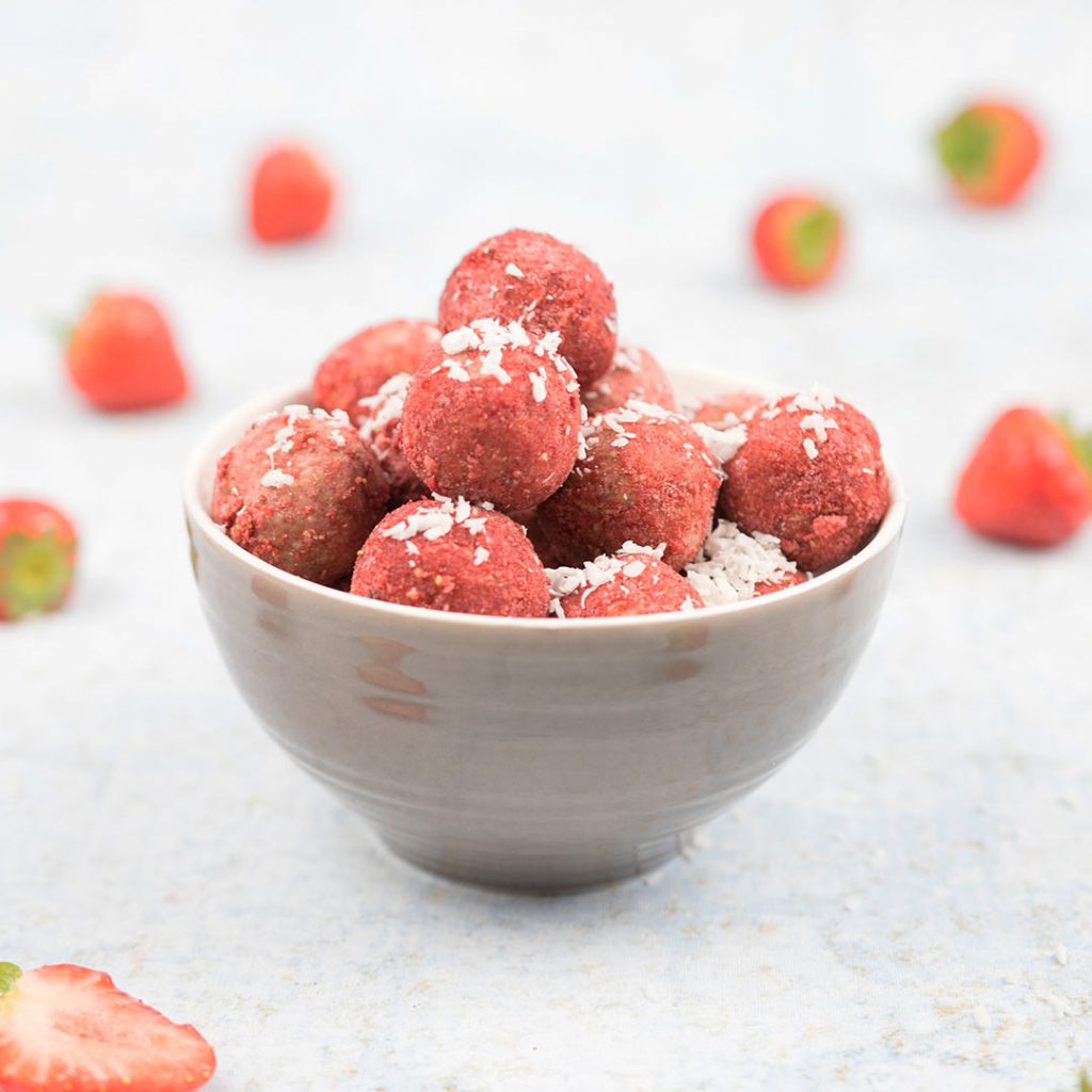 Fruity protein balls