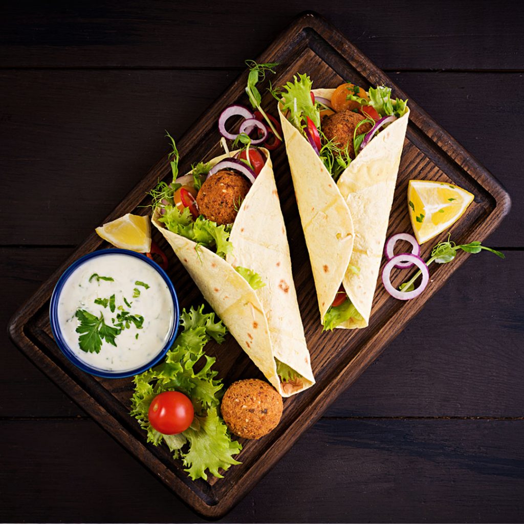 Vegetarische falafel wrap