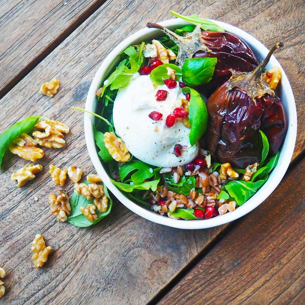 Burrata-salade met aubergine