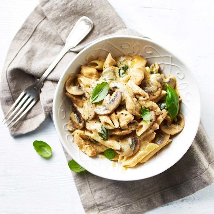 Romige pasta met champignon en spinazie