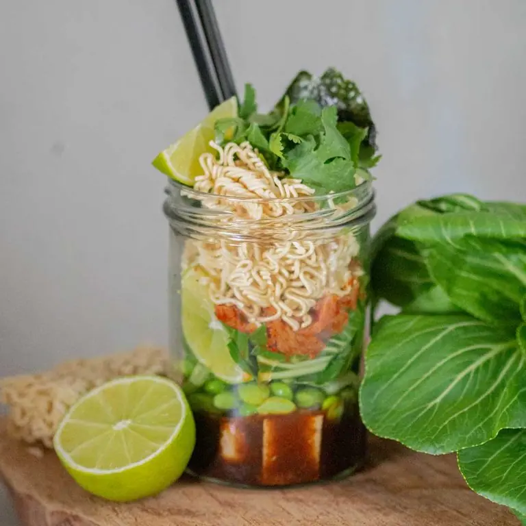 Mealprep noodle jar