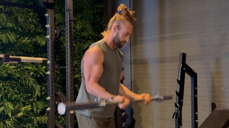 Barbell curl