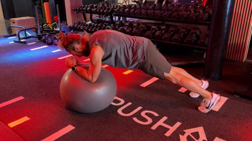 plank-gym-ball-uitleg