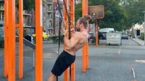 ring-bicep-curl-uitleg